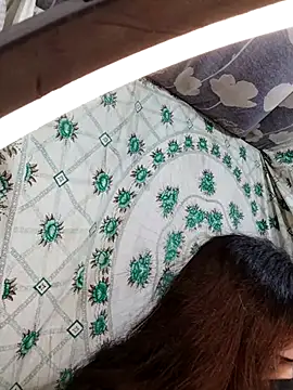 monekhan123 online show from March 7, 2025, 7:38 pm