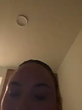 Snapshot of Orgasmille chatting on March 3, 2025, 8:21 pm Orgasmille online show from March 3, 2025, 8:21 pm