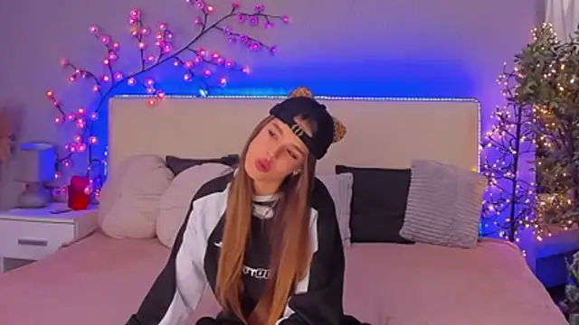 melissacrayzy online show from March 7, 2026, 6:21 am