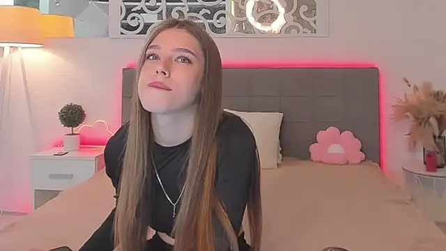 melissacrayzy online show from April 26, 2026, 5:38 am
