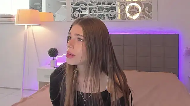 melissacrayzy online show from April 30, 2026, 5:25 am