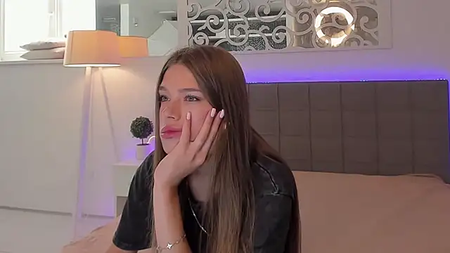 Snapshot of melissacrayzy chatting on June 28, 2026, 5:35 am melissacrayzy online show from June 28, 2026, 5:35 am