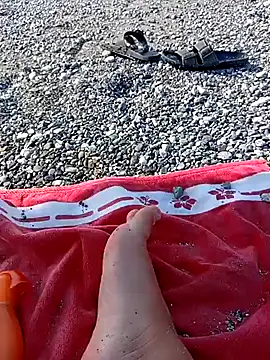 Snapshot of NAvoglia chatting on July 30, 2026, 3:00 pm NAvoglia online show from July 30, 2026, 3:00 pm