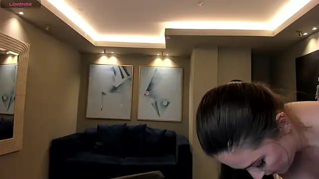 BeccaBaxter online show from March 12, 2025, 8:52 pm