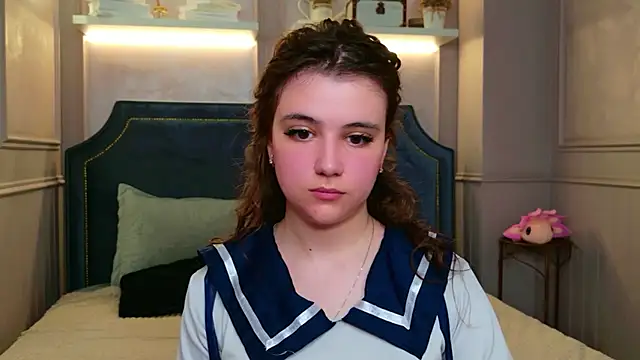 Pauline Heaven online show from May 19, 2026, 5:36 am