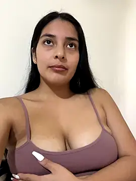 Snapshot of ariana_sweet87 chatting on November 27, 2025, 6:54 pm ariana sweet87 online show from November 27, 2025, 6:54 pm