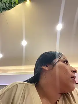 Snapshot of lamaravilla_08 chatting on March 5, 2026, 10:50 pm lamaravilla 08 online show from March 5, 2026, 10:50 pm