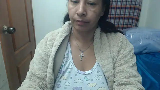 Snapshot of Siblleyx chatting on May 8, 2026, 11:32 pm Siblleyx online show from May 8, 2026, 11:32 pm