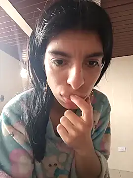 Ariell Kieran online show from March 12, 2025, 5:28 pm