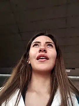 Andrea18 blonde online show from February 20, 2025, 8:25 pm