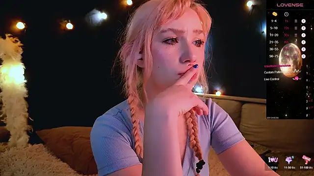 Snapshot of Bibi_Iva chatting on April 20, 2026, 7:48 pm Bibi Iva online show from April 20, 2026, 7:48 pm
