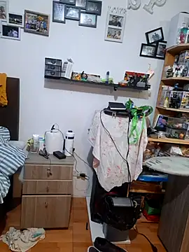 Snapshot of rodos chatting on September 15, 2025, 11:32 am rodos online show from September 15, 2025, 11:32 am