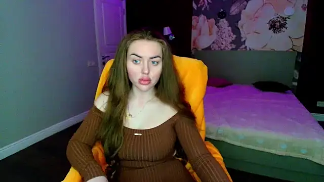 Snapshot of MissisCaty chatting on May 7, 2026, 6:35 pm MissisCaty online show from May 7, 2026, 6:35 pm