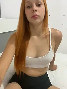 Snapshot of luizadurte chatting on February 12, 2025, 5:26 pm luizadurte online show from February 12, 2025, 5:26 pm