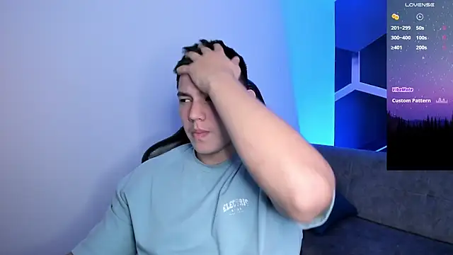 JamesCr  online show from January 14, 2026, 3:45 am