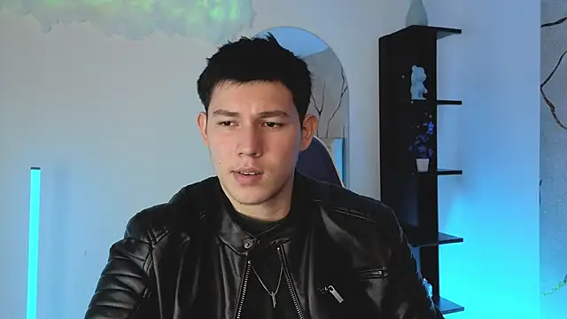 Snapshot of JamesCr_ chatting on May 23, 2026, 3:16 pm JamesCr online show from May 23, 2026, 3:16 pm
