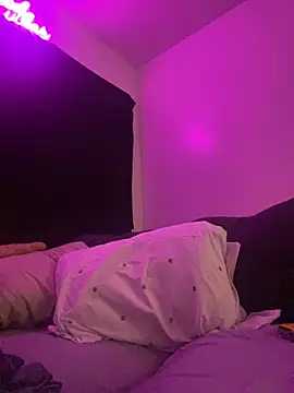 Snapshot of nadia06 chatting on September 15, 2025, 4:23 am nadia06 online show from September 15, 2025, 4:23 am