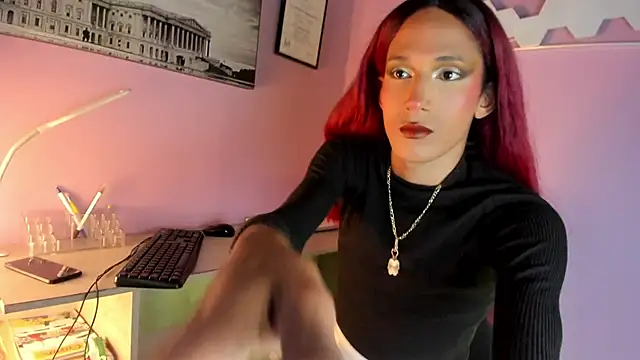 Snapshot of cassidy_blossom chatting on February 21, 2025, 3:01 am cassidy blossom online show from February 21, 2025, 3:01 am