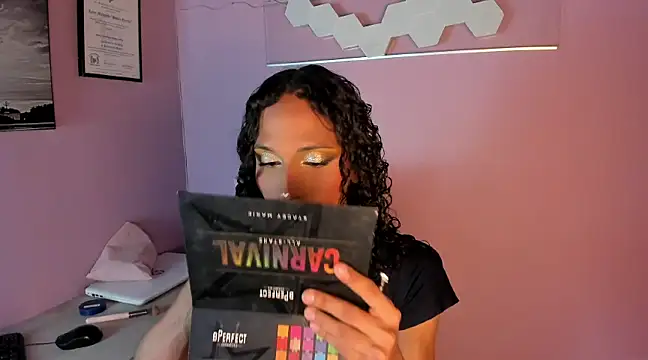 Snapshot of cassidy_blossom chatting on February 25, 2025, 2:36 am cassidy blossom online show from February 25, 2025, 2:36 am