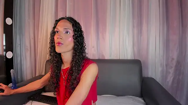 Snapshot of cassidy_blossom chatting on March 14, 2025, 2:42 am cassidy blossom online show from March 14, 2025, 2:42 am