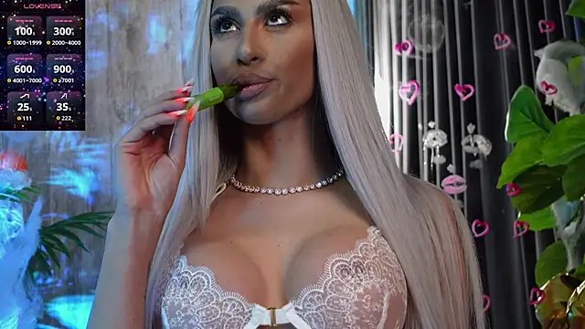 Snapshot of KarlaBart chatting on October 30, 2025, 8:20 pm KarlaBart online show from October 30, 2025, 8:20 pm