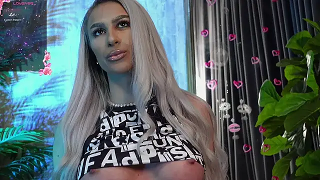 Snapshot of KarlaBart chatting on November 9, 2025, 8:07 pm KarlaBart online show from November 9, 2025, 8:07 pm