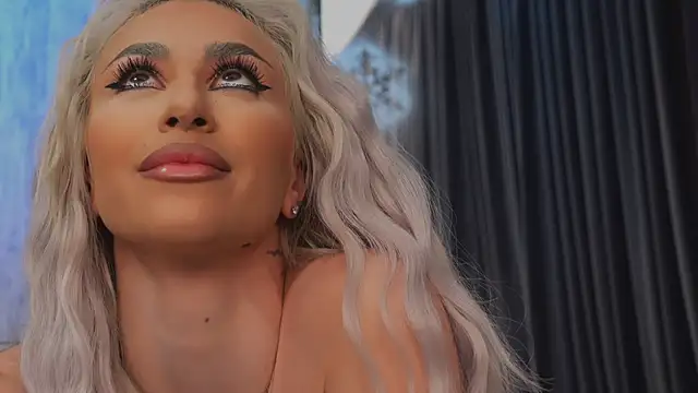 Snapshot of KarlaBart chatting on January 11, 2026, 7:30 pm KarlaBart online show from January 11, 2026, 7:30 pm