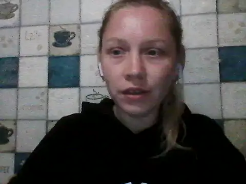 Snapshot of Anna_wey chatting on May 4, 2026, 6:15 pm Anna wey online show from May 4, 2026, 6:15 pm