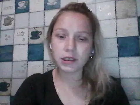 Snapshot of Anna_wey chatting on May 27, 2026, 7:11 pm Anna wey online show from May 27, 2026, 7:11 pm