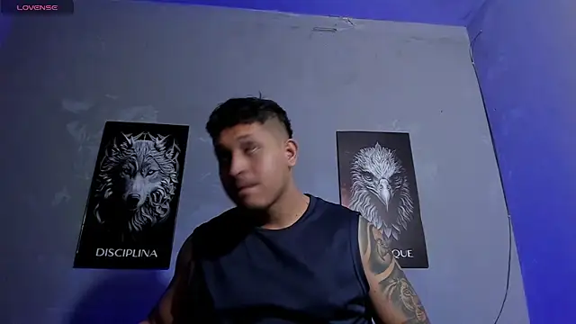 JohanSmith online show from March 12, 2026, 2:07 am