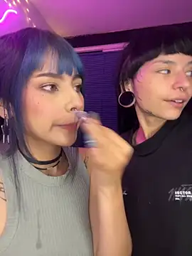 Snapshot of mavimist__ chatting on November 29, 2025, 1:41 am mavimist online show from November 29, 2025, 1:41 am