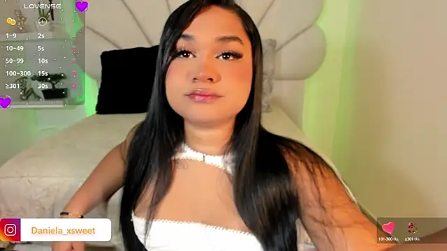 Snapshot of Danielaangelina chatting on September 24, 2025, 5:44 am Danielaangelina online show from September 24, 2025, 5:44 am