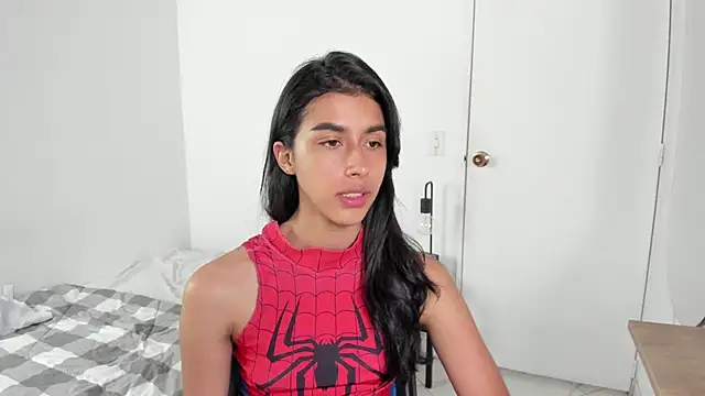 Mazikeen  18 online show from May 4, 2026, 12:56 pm