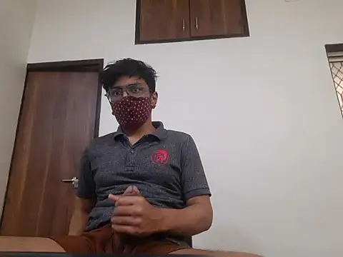 Snapshot of kk77102 chatting on February 25, 2025, 9:53 am kk77102 online show from February 25, 2025, 9:53 am