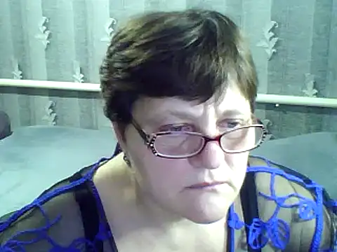 Snapshot of ElzaJewel chatting on February 12, 2025, 10:37 pm ElzaJewel online show from February 12, 2025, 10:37 pm