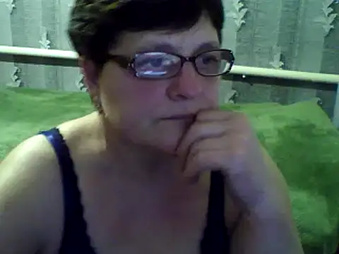 Snapshot of ElzaJewel chatting on March 16, 2025, 7:27 pm ElzaJewel online show from March 16, 2025, 7:27 pm