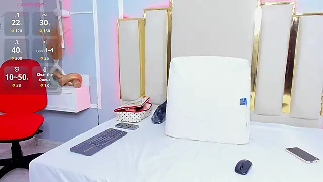 emmysandoval online show from October 18, 2025, 12:39 pm