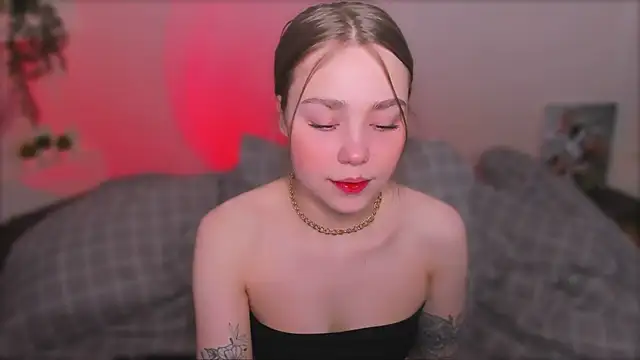 YourMegan online show from April 30, 2026, 12:28 am