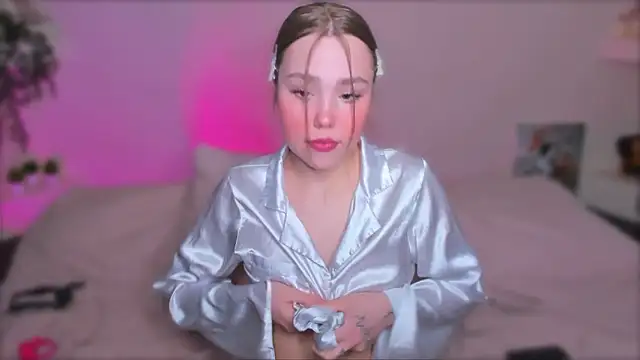 YourMegan online show from May 1, 2026, 5:39 pm