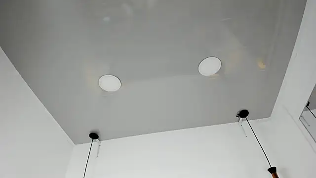 Snapshot of Your_Lady_Milf chatting on March 21, 2025, 1:23 pm Your Lady Milf online show from March 21, 2025, 1:23 pm