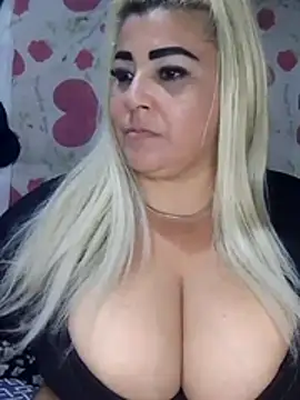 BonniAdams online show from December 5, 2025, 3:26 am