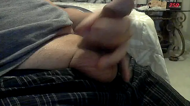 Enrimas1210 online show from February 10, 2025, 9:58 pm