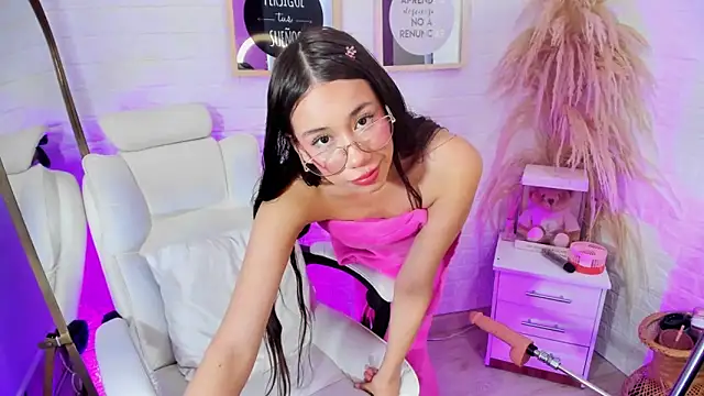 Snapshot of BarbieGirl___ chatting on February 18, 2025, 6:59 am BarbieGirl online show from February 18, 2025, 6:59 am