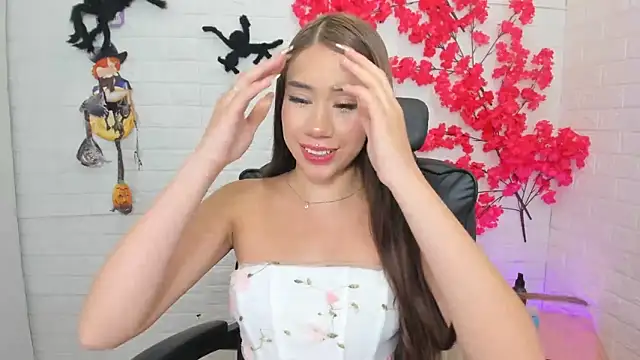 Snapshot of BarbieGirl___ chatting on October 31, 2025, 5:30 am BarbieGirl online show from October 31, 2025, 5:30 am