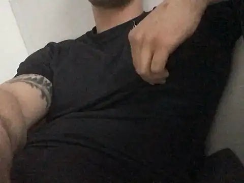 pietjepuk1310 online show from March 13, 2026, 4:57 pm