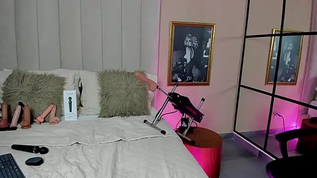 JessyCream online show from February 3, 2025, 10:21 pm