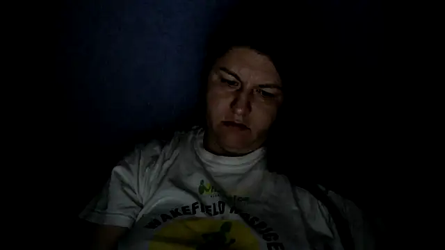 Snapshot of KiraSwee chatting on September 14, 2025, 8:08 pm KiraSwee online show from September 14, 2025, 8:08 pm