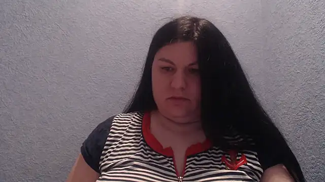 KiraSwee online show from February 21, 2026, 7:26 pm