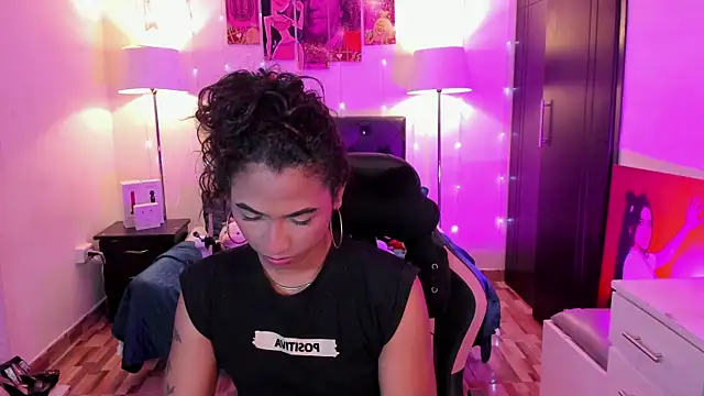 Snapshot of Alissemasiel chatting on January 18, 2026, 6:12 pm Alissemasiel online show from January 18, 2026, 6:12 pm