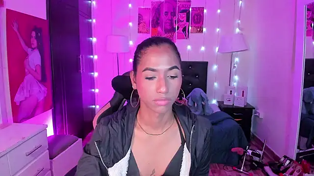 Snapshot of Alissemasiel chatting on January 31, 2026, 8:51 pm Alissemasiel online show from January 31, 2026, 8:51 pm